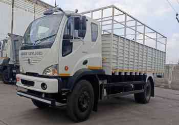 Ashok Leyland Boss 1915 HB Truck photo 1